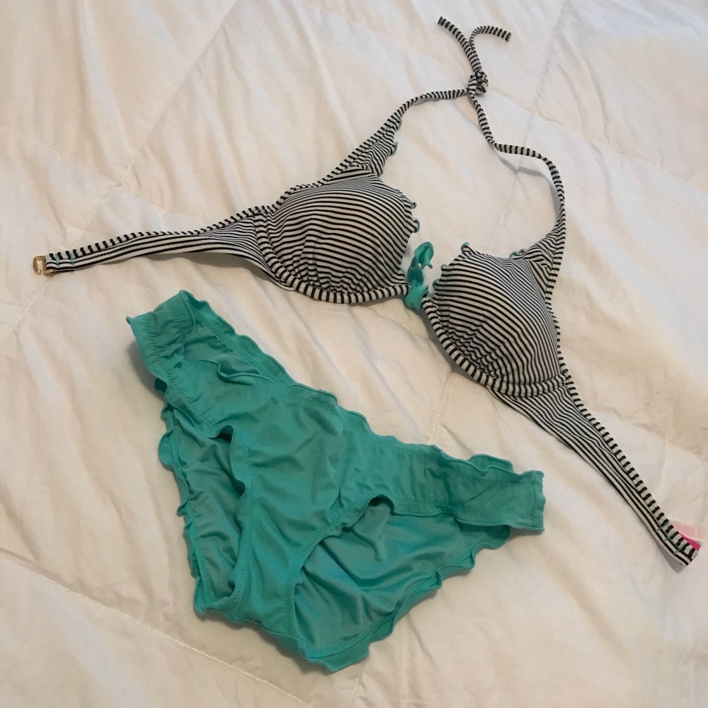 Victoria Secret Bikini ruffled